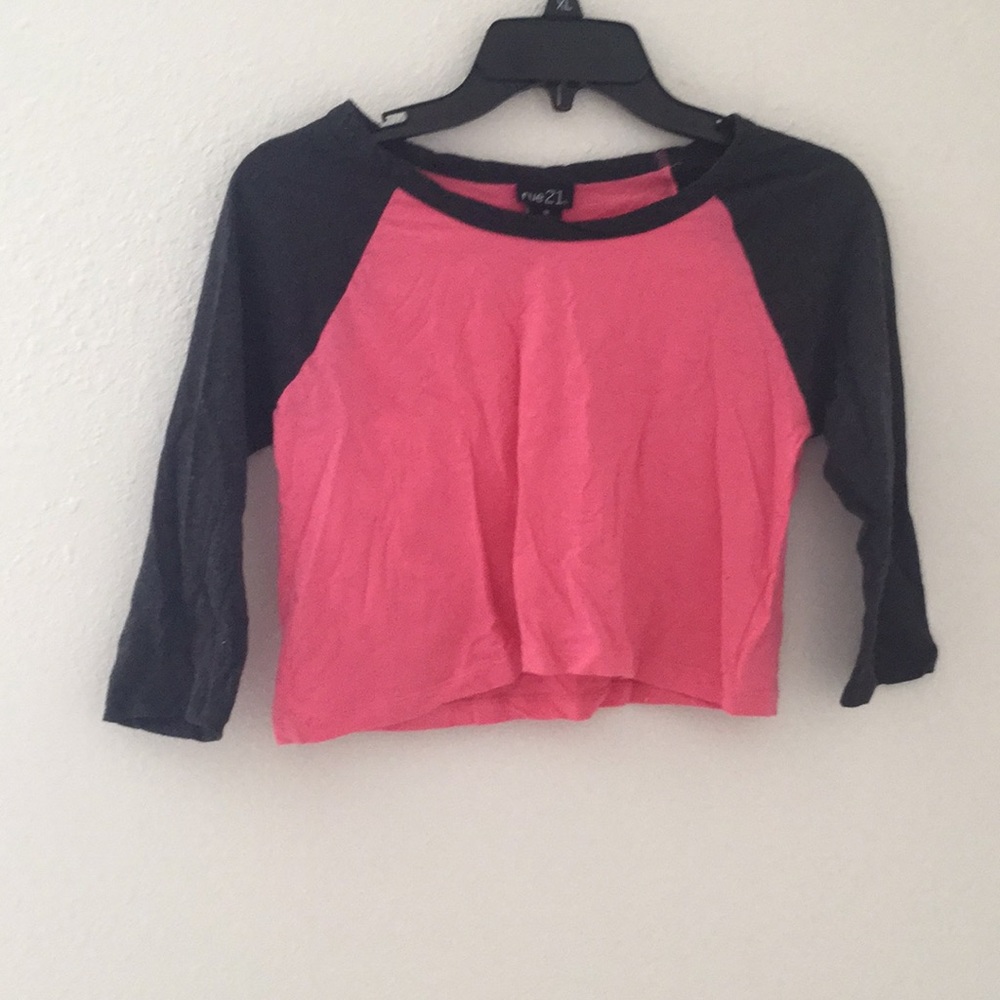 Half sleeve shirt